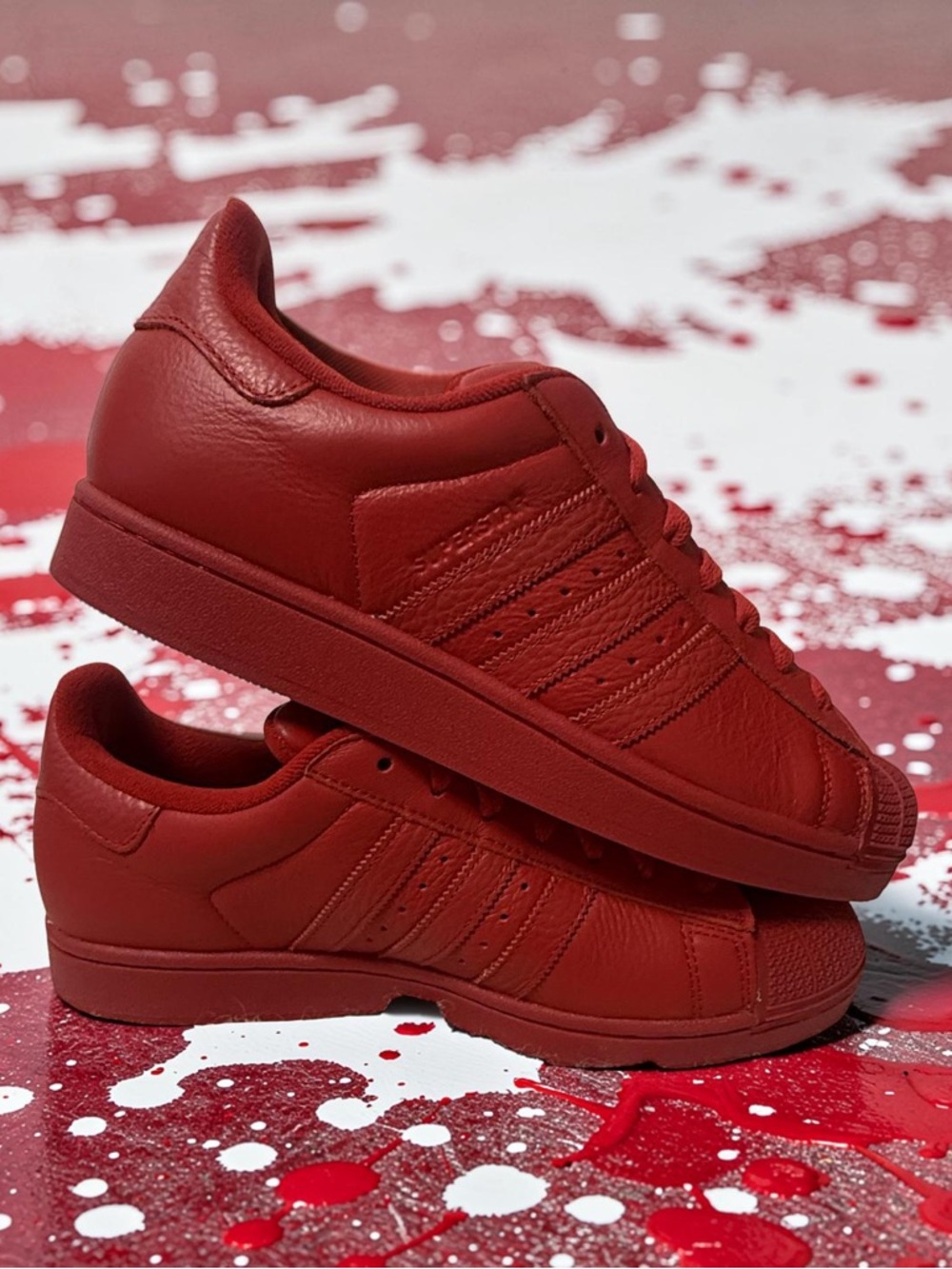 Men's All-Red Leather Low-Top Sneakers